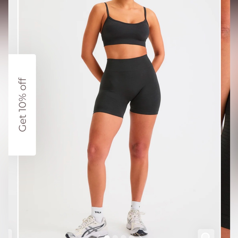 Tala Seamless Scrunch Workout Biker Shorts - Black Marl (Never Worn)